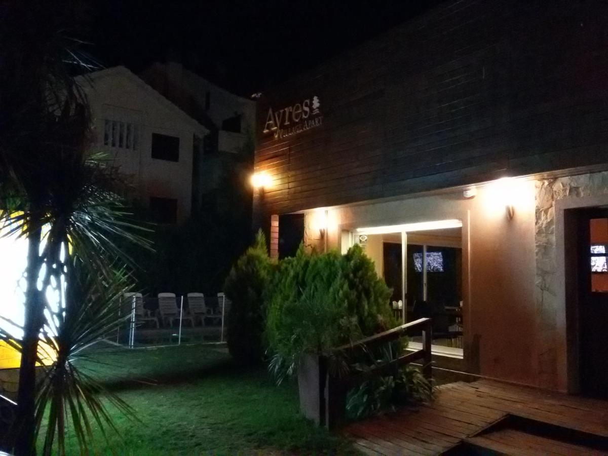 Ayres Village Apart Pinamar Extérieur photo